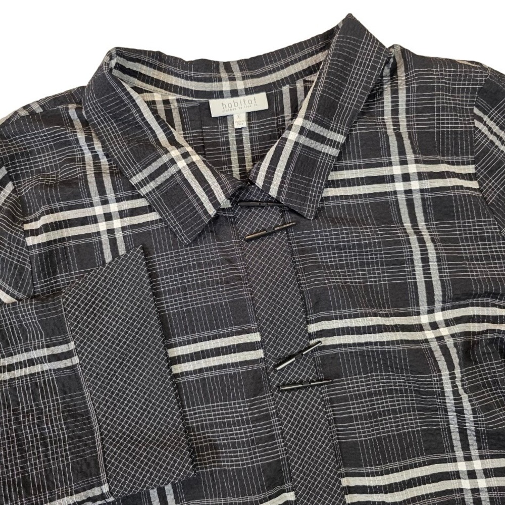 Habitat Women's XL Button Up Shirt Black White Plaid Toggle 3/4 Sleeve Artsy